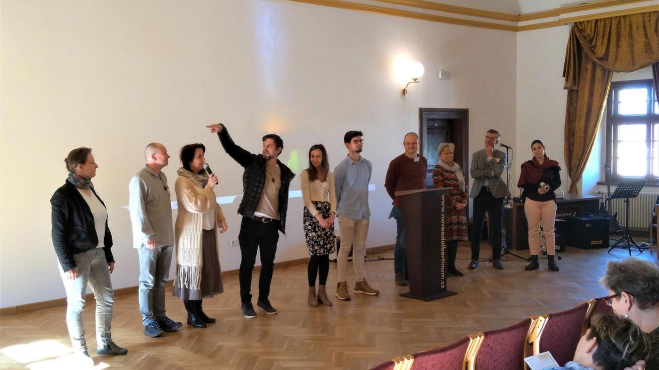 image:Image Posluchači vždy nejvíce ocení, když přednášející představí vlastní zkušenosti z evangelizace.