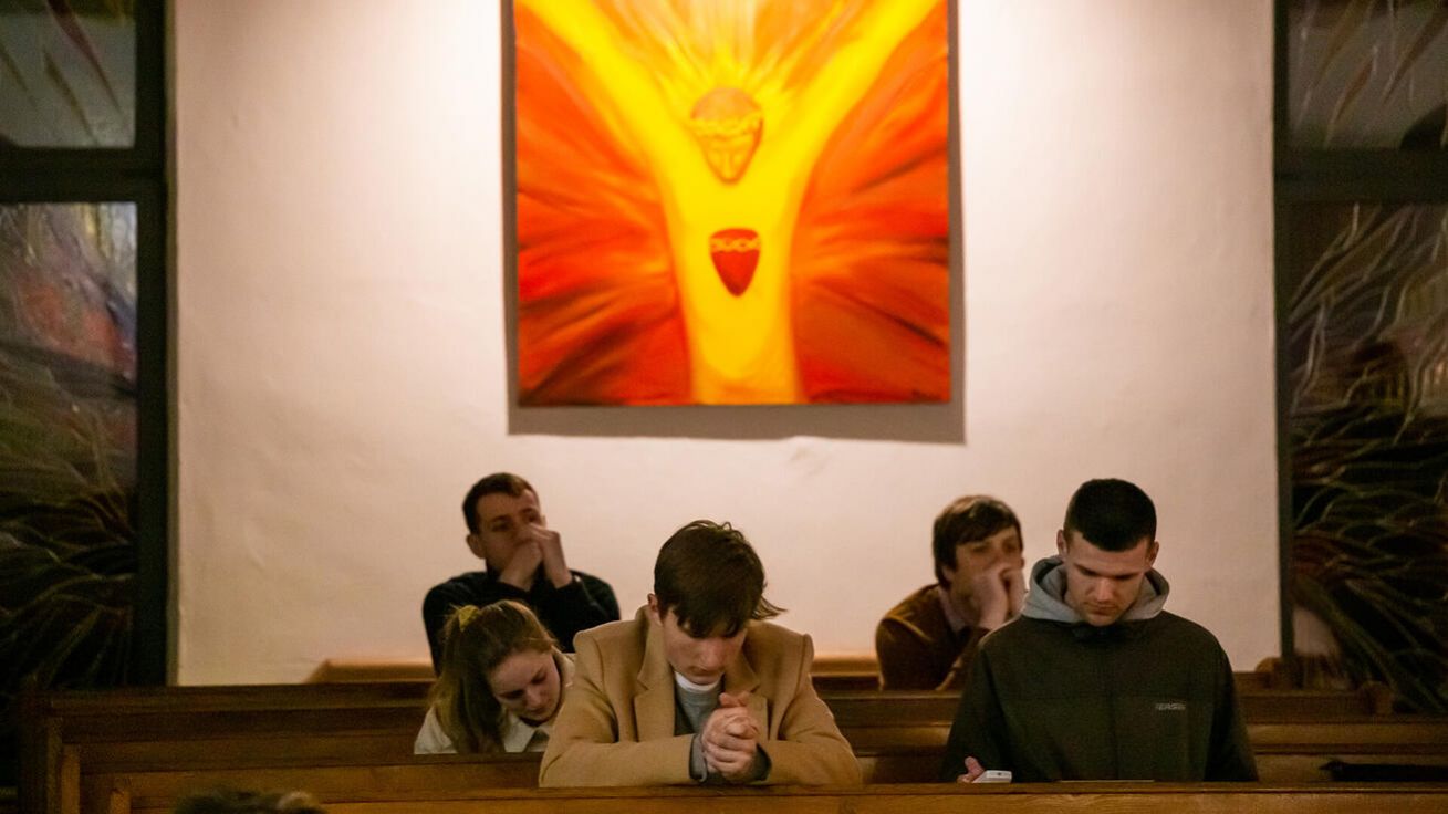 image:Image Vyvýšit Boha namísto obav se rozhodli i účastníci modlitebního večera v Havířově.