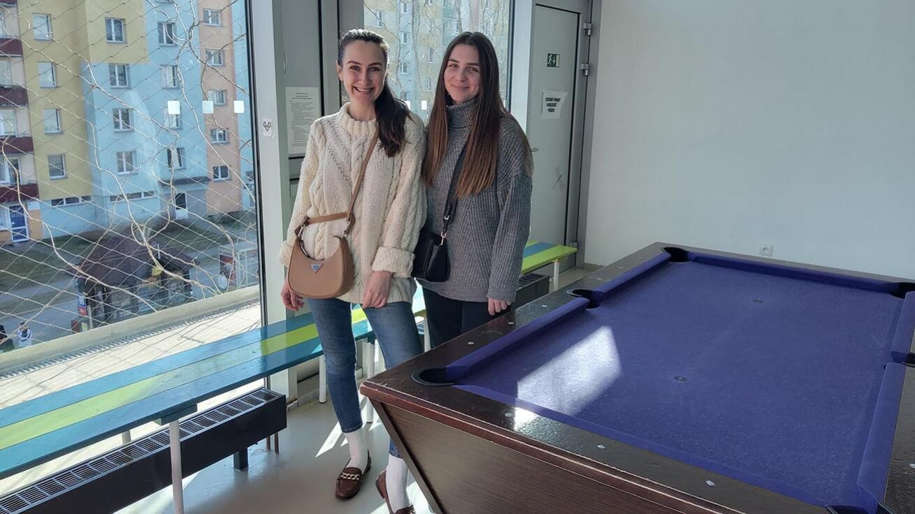 image:Image Mariia i Olena utekly před válkou z ukrajinského Záporoží.