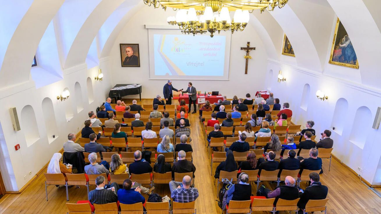image:Image Presynodální setkání.