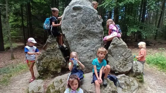 image:Image Děti si užily výlet do rodiště Jana Žižky z Trocnova.
