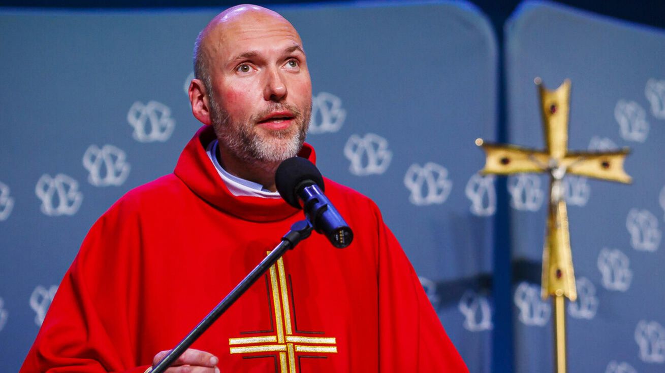 image:Image P. Pavel Šenkyřík se pravidelně účastní Charismatické konference v Brně.