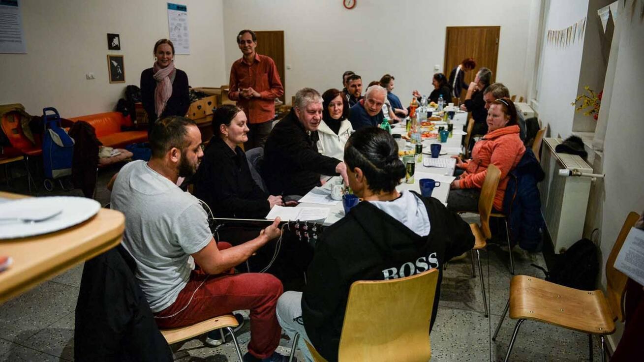 image:Image Někteří do Klubu 2 Ryby chodí roky, jiným stačí několik setkání. 