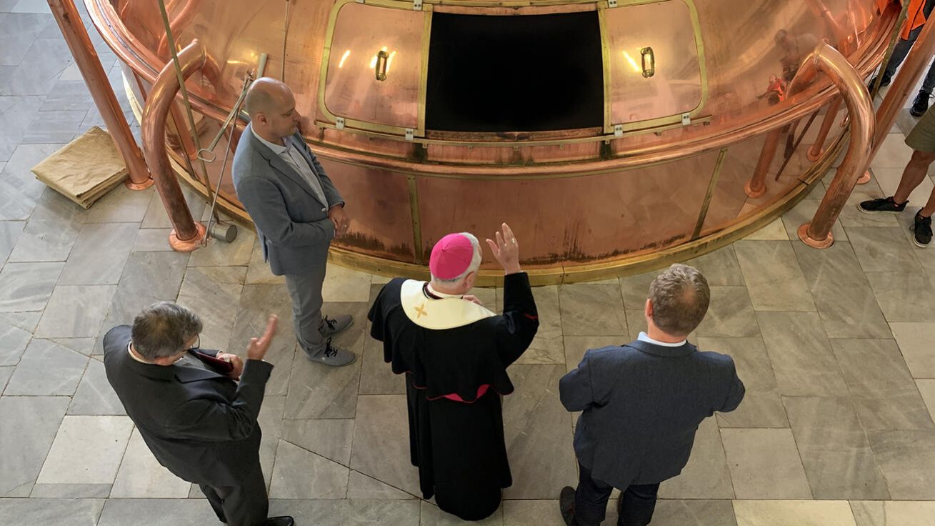 image:Image Žehnání vánoční várky ležáku se konalo minulou středu v Budějovickém Budvaru.