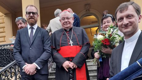 image:Image Ocenili kardinála Berana a Charitu