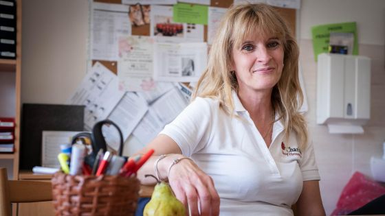 image:Image „Baví mne říci klientům něco veselého, aby nemysleli na svoje neduhy,