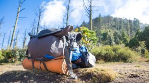 image:Image Neublížit svým těžkým batohem