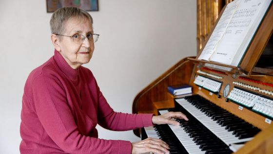 image:Image Varhany jsou velmi zdravý nástroj: je u nich spousta pohybu, člověk nezleniví a navíc pořád chodí po schodech na kůr – říká Jitka Chaloupková.