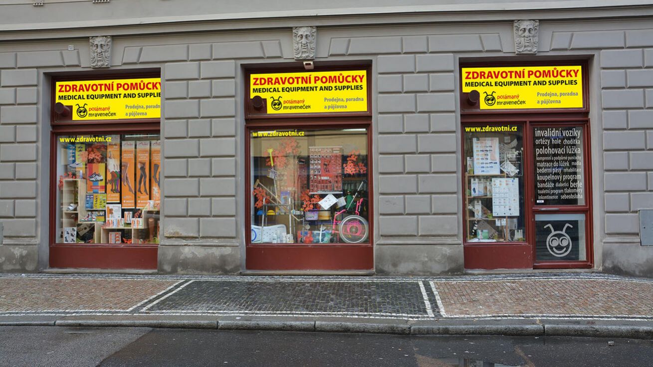 image:Image Prodejna v Rybné ulici v Praze.