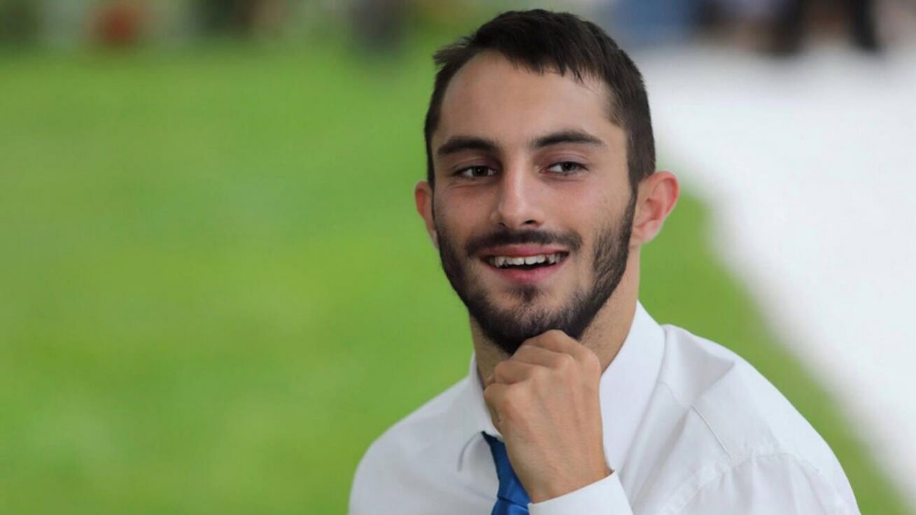 image:Image Matěj může díky pomoci koledníků a dárců mezi lidi.