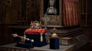 image:Image Za královskými odznaky do katedrály