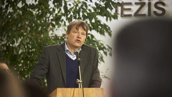 image:Image Farář ČCE Liberec Filip Susa při promluvě ve sboru Bratrské jednoty baptistů.