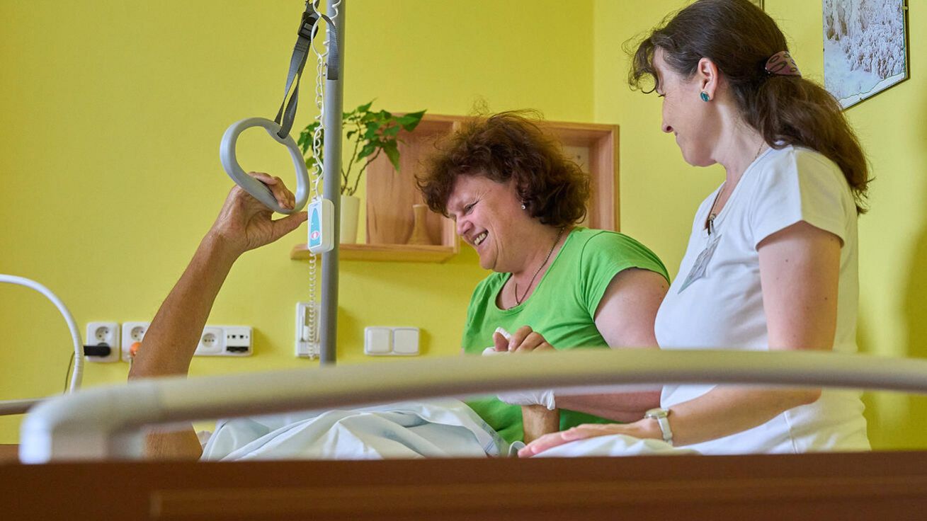 image:Image Cílem je poslytovat služby tak, aby lidé dostali pomoc včas.