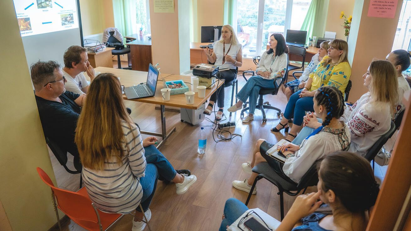 image:Image Charitní školení ukrajinských psychologů v krizové intervenci.