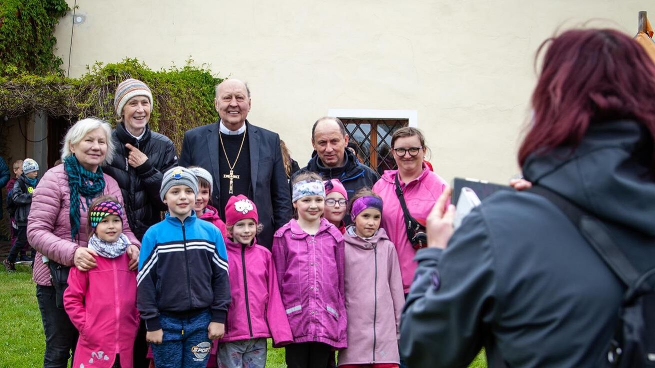 image:Image Diecézní dětská pouť se konala o víkendu ve Velešíně.