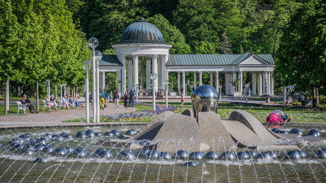 image:Image Do Mariánských Lázních se mnozí rádi vracejí.