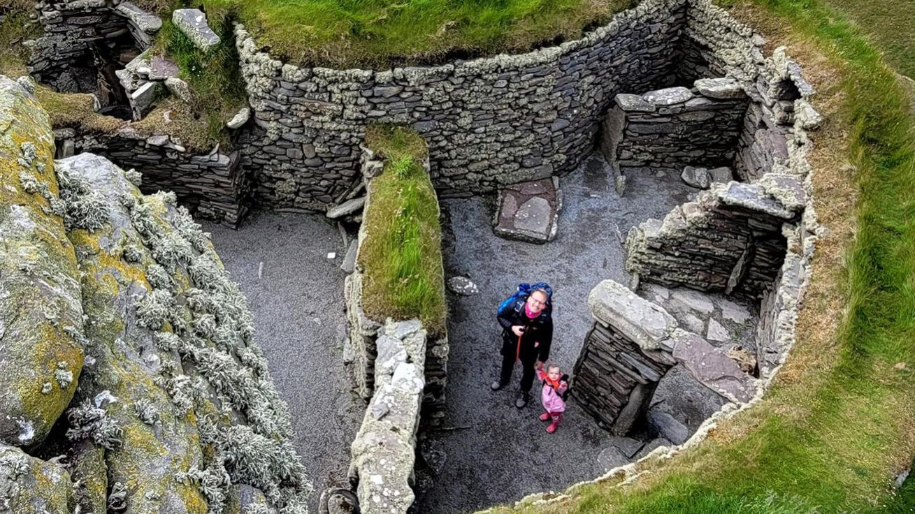 image:Image Není nad to, když si historii můžete sami prolézt.