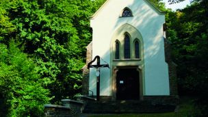 image:Image Nechtěli jsme jen sedět u otevřených dveří