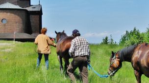 image:Image Služba na vrcholu hory