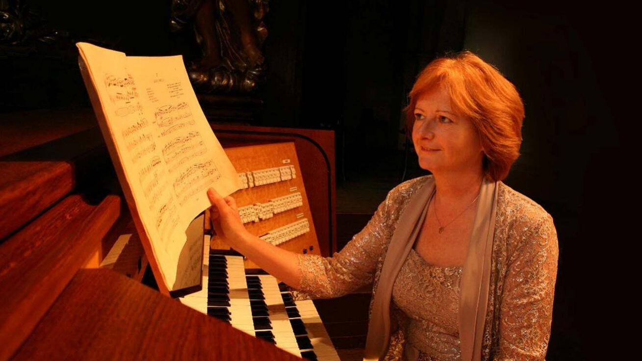 image:Image Irena Chřibková, která s přáteli festival pořádá už 28. rokem, na svatojakubské varhany zahraje 31. srpna.