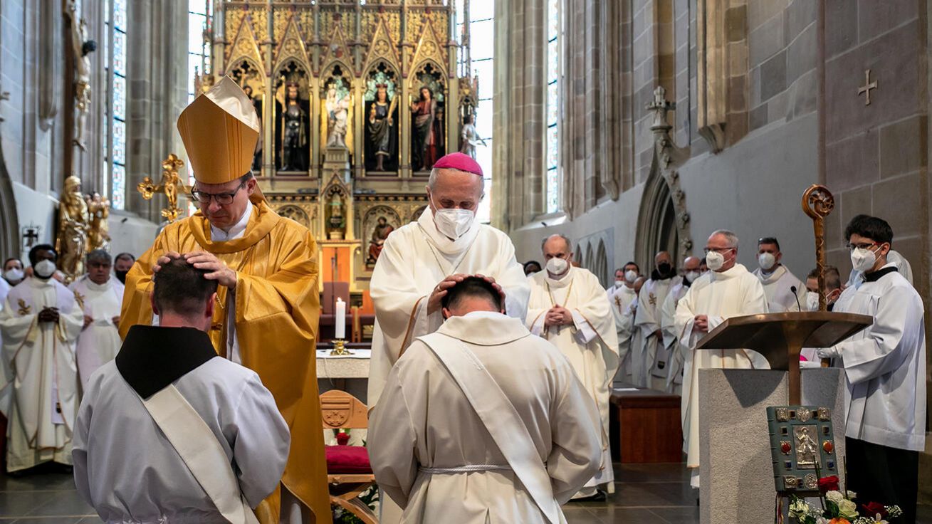 image:Image Požehnání od biskupů.