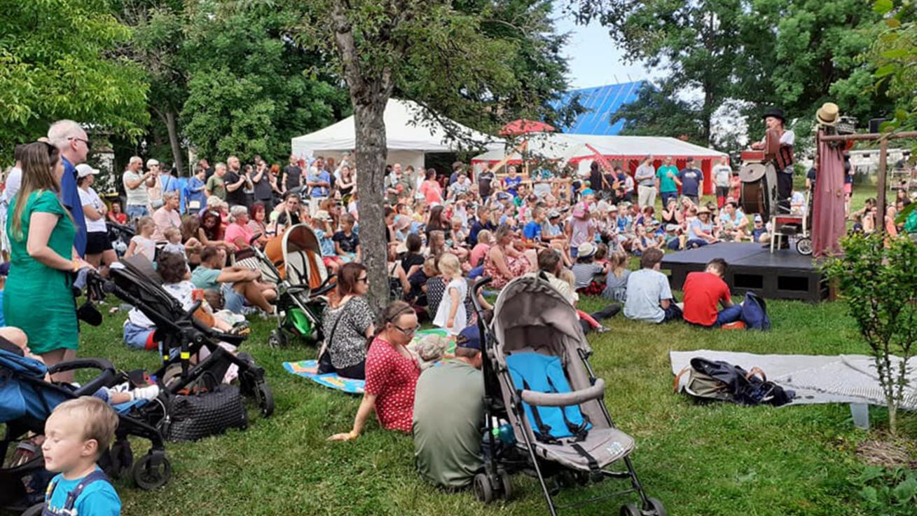 image:Image Hosín praskal o víkendu ve švech.