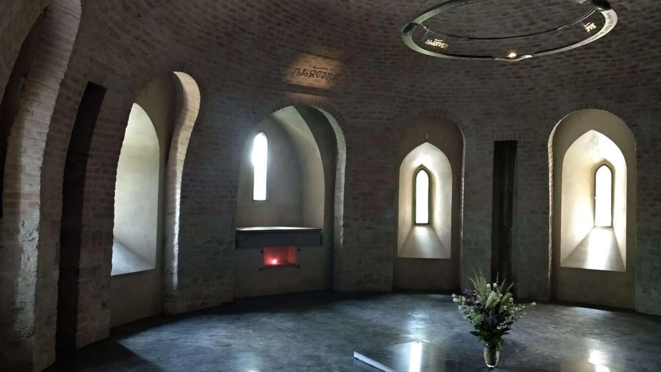 image:Image Obnovená krypta.