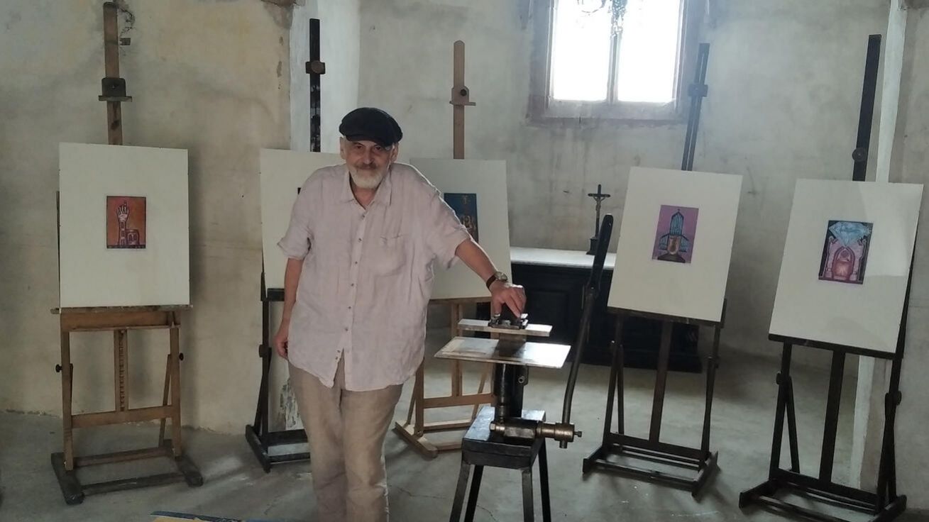 image:Image Výstavou zájemce provede sám výtvarník Jan Hrubý.