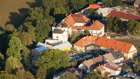 image:Image Domov sv. Josefa v Žirči poskytuje pacientům s roztroušenou sklerózou nejkomplexnější péči, jakou je možné v ČR dostat.