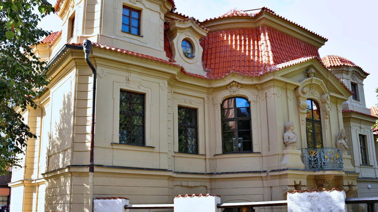 image:Image Dnešní podoba letohrádku Portheimka.