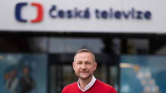 image:Image Zasypávat příkopy ve společnosti