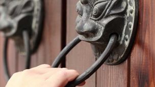 Tajemný host, zkouška pro farnost image:Image Tajemný host, zkouška pro farnost