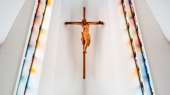 image:Image Když ignorujeme rány našeho světa, Kristovy rány v současném světě, nemáme právo říci s apoštolem Tomášem: Můj Pán a můj Bůh!