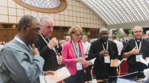 image:Image Být církví, která je blíže lidem