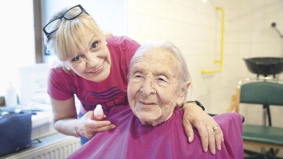 image:Image Klientky občas oslovují kadeřnici jitku jako 