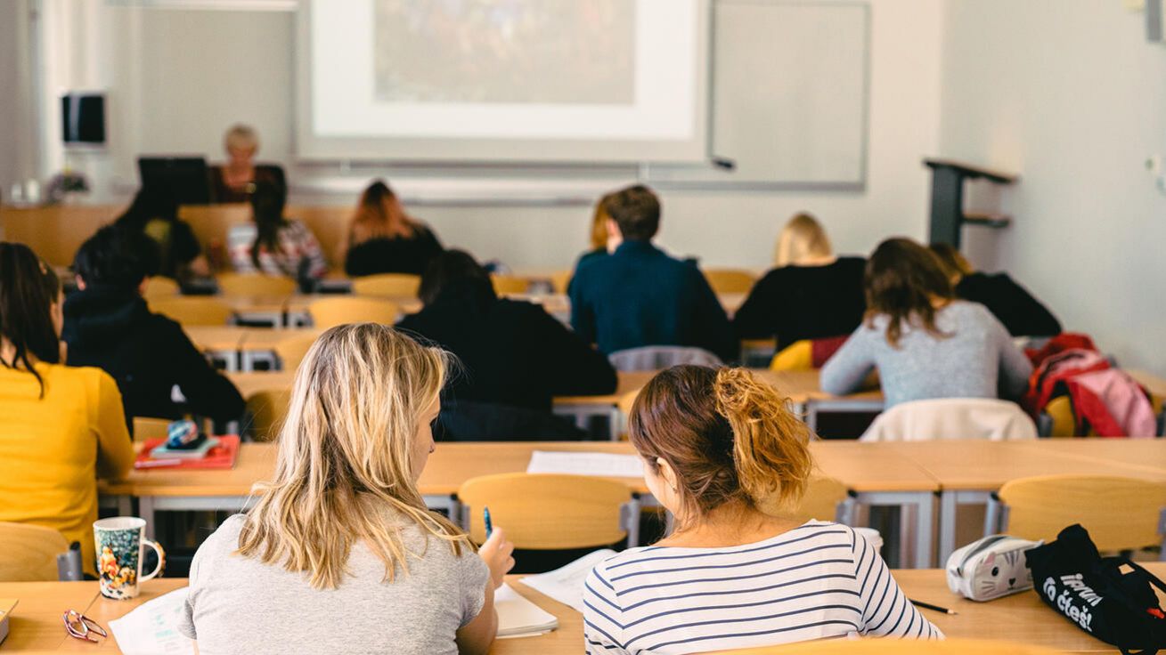 image:Image Celoživotní vzdělávací kurzy jsou otevřené všem.