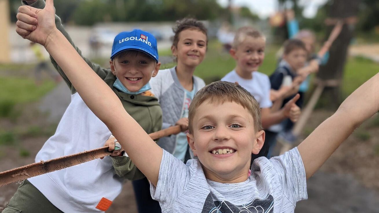 image:Image Ze zahájení školního roku v ZŠ Navis.