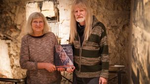 image:Image Oceněná kniha o rotundě sv. Václava