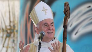 Toužil jsem sloužit ostatním image:Image Toužil jsem sloužit ostatním