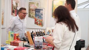 Křesťanské publikace na veletrhu Svět knihy image:Image Křesťanské publikace na veletrhu Svět knihy