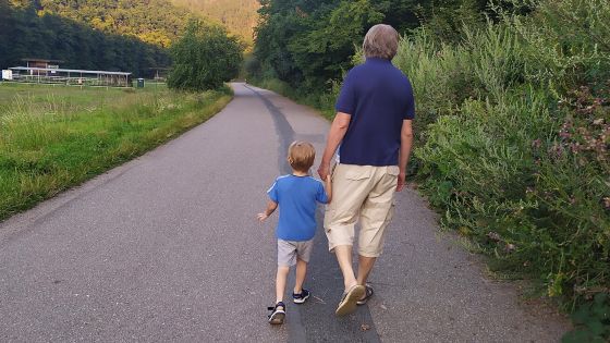 image:Image Staří lidé jsou „bohatí mnoha lety“