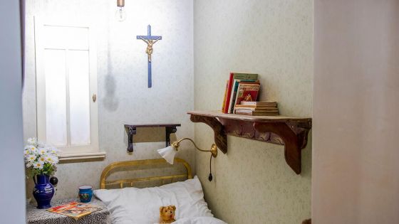 image:Image Minulé století jako čas ztráty