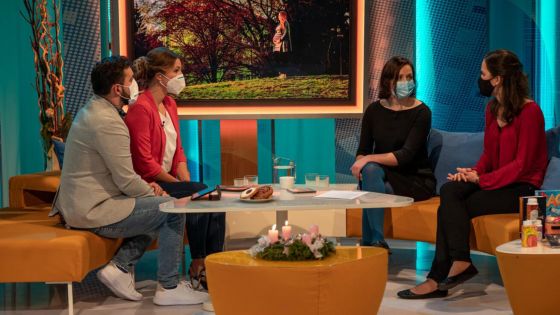 image:Image Prezentace práce Na počátku v České televizi.