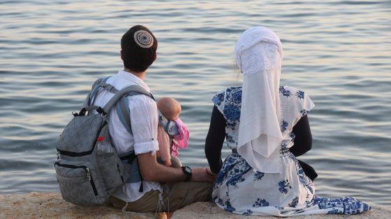 image:Image Co Bůh spojil, člověk nerozlučuj