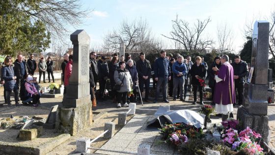 image:Image S Věrou Sosnarovou se blízcí rozloučili v Odrovicích. Requiem za ni bude také 1. března v 18.00 v kostele sv. Václava v Brně-Obřanech.
