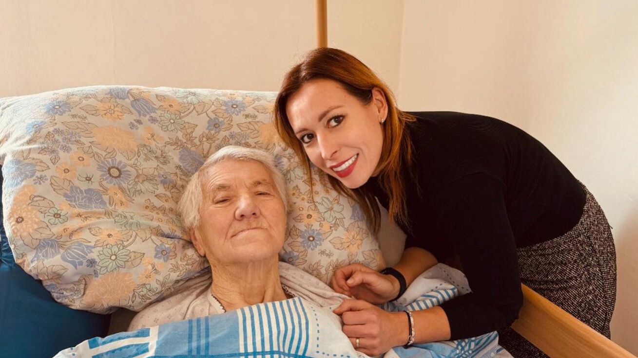 image:Image Radka Koubková získala Cenu Křesadlo za dobrovolnickou práci v Charitě, při které pomáhá osamělým seniorům.