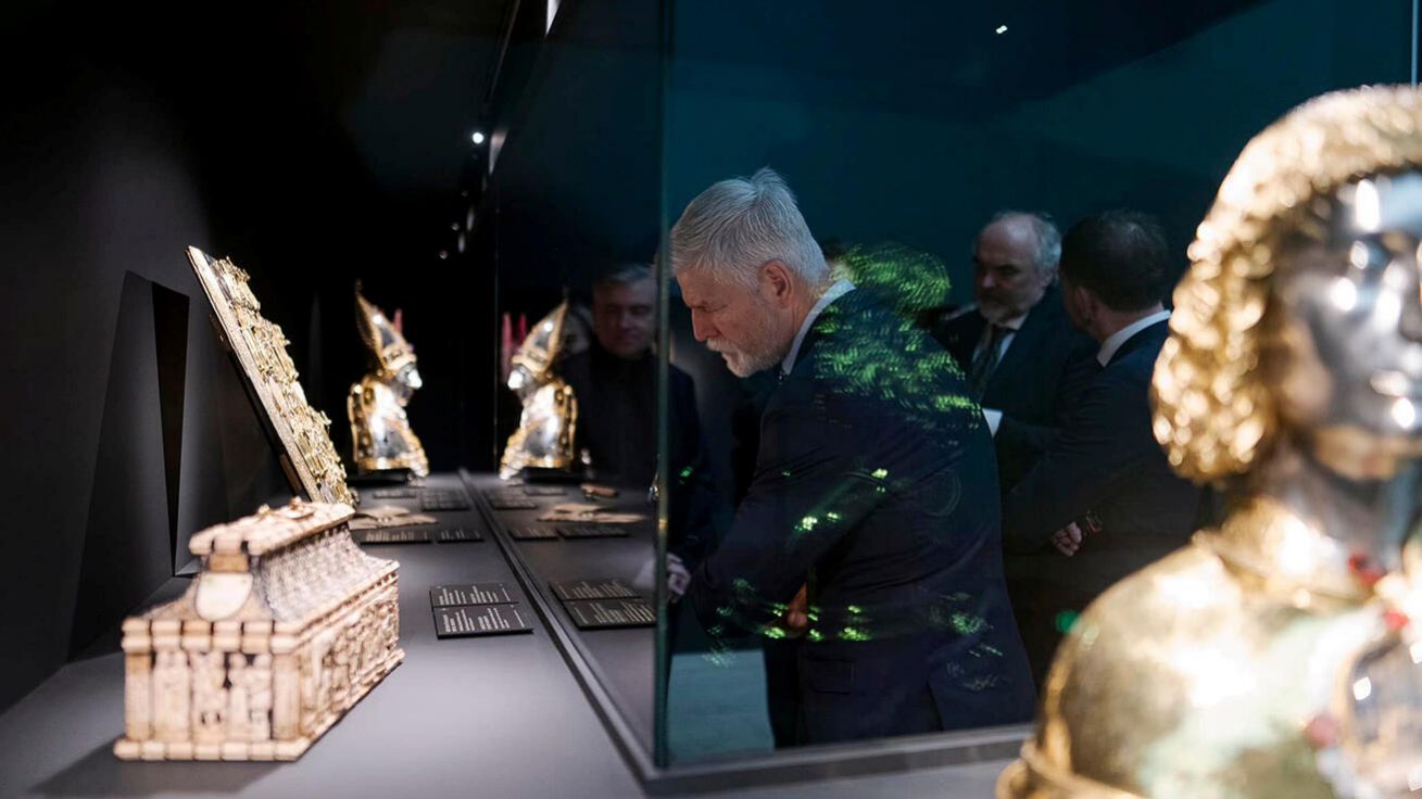 image:Image Výstavu zahájil prezident Petr Pavel.