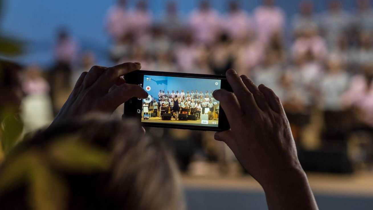 image:Image Mobil neodložíme ani na moment.