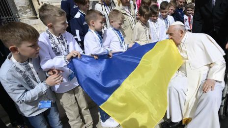 Co ohrožuje lidskou důstojnost? image:Image Co ohrožuje lidskou důstojnost?