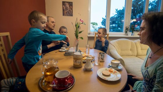 image:Image Nejvyšší hodnotou Čechů je život v harmonickém vztahu – a to pro 94 % z nich.